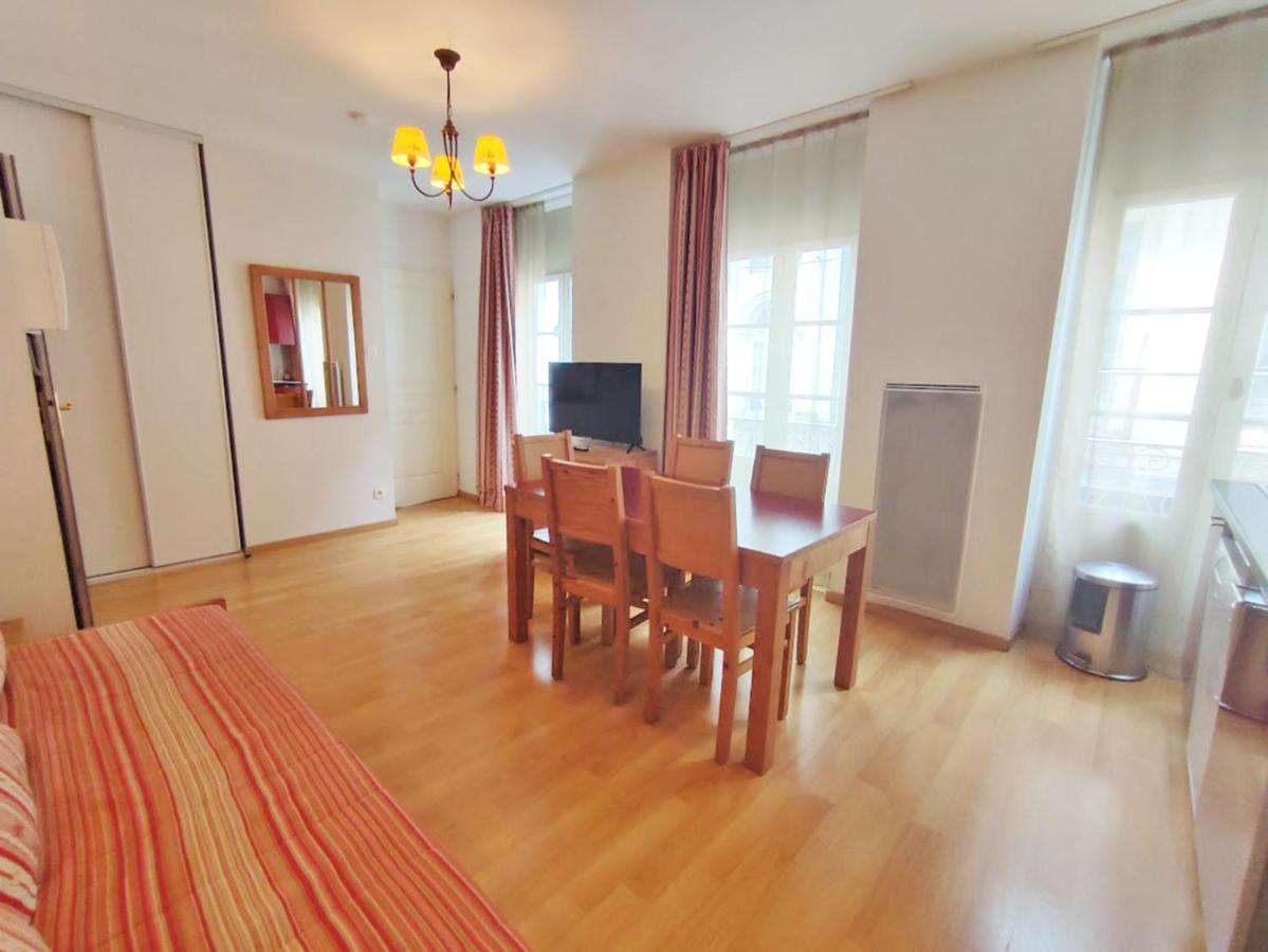 Ostal, T3, Centre Luchon, Wifi, Casier A Skis, Ascenseur, 6 Personnes Bagnères-de-Luchon 外观 照片